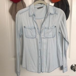 Rubbish blue button up long sleeved shirt